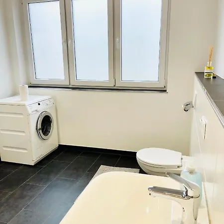 Charmante Mit Terrasse Im Herzen Von *