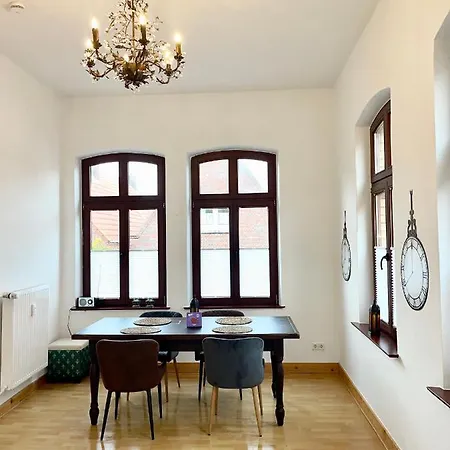 Charmante Mit Terrasse Im Herzen Von * Norden
